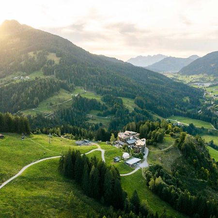 Holzhotel Forsthofalm Leogang Exterior foto