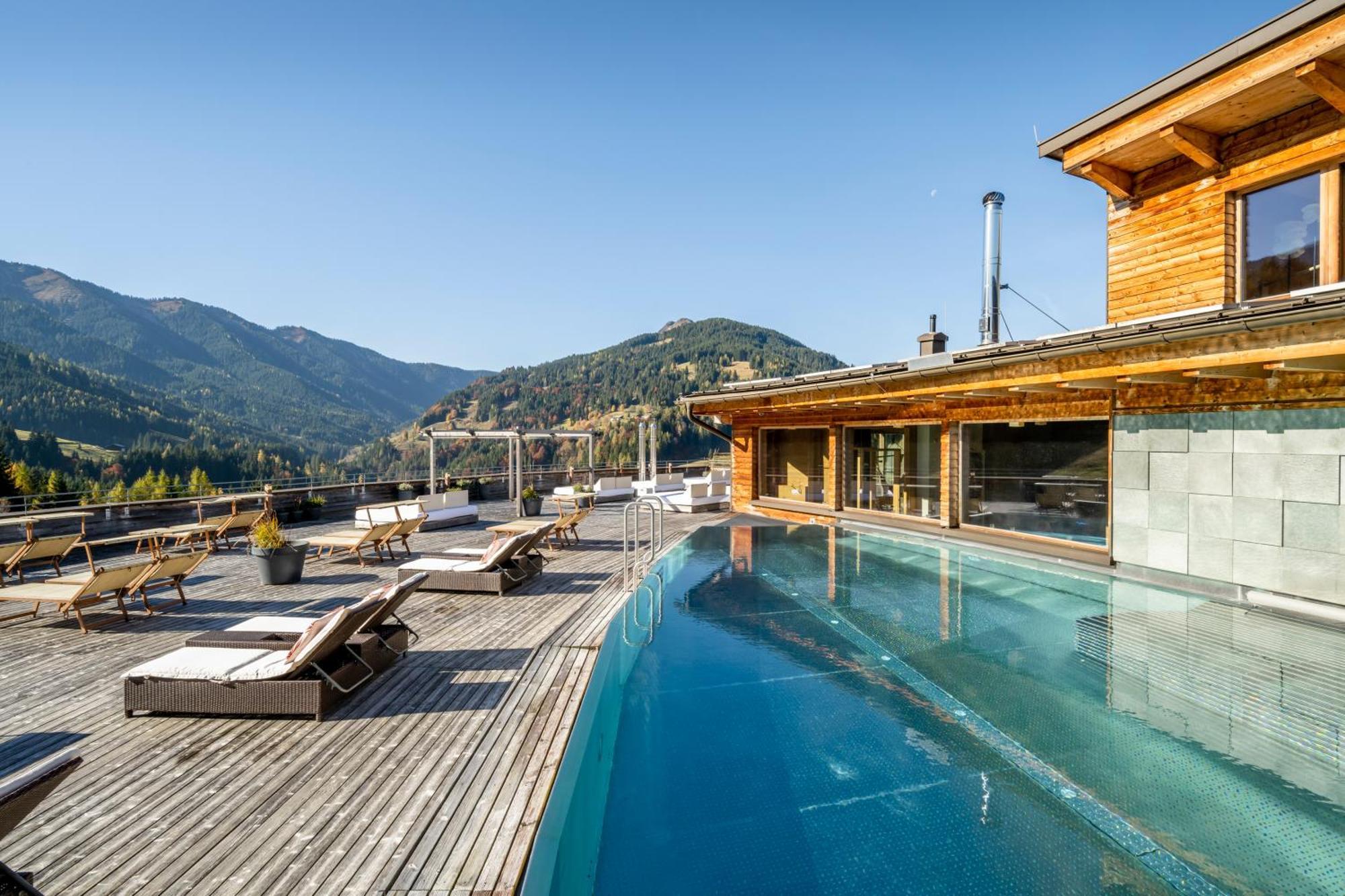Holzhotel Forsthofalm Leogang Exterior foto